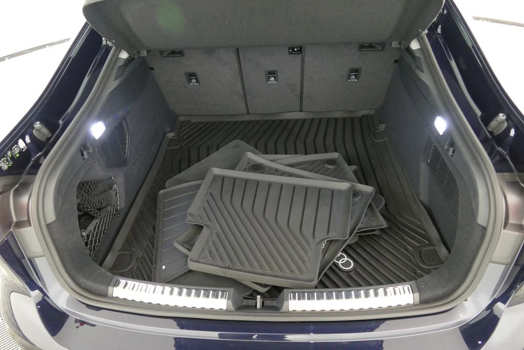 Used 2025 Audi A5 2.0T Premium Plus image 3