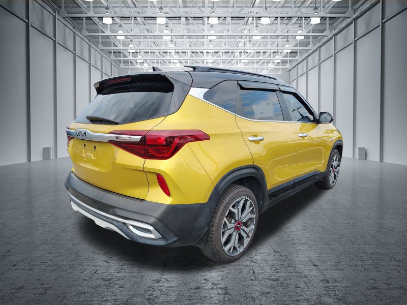 Used 2022 Kia Seltos SX AWD/4WD image 4