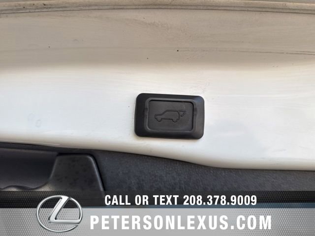Used 2022 Toyota RAV4 XLE Premium AWD/4WD image 21