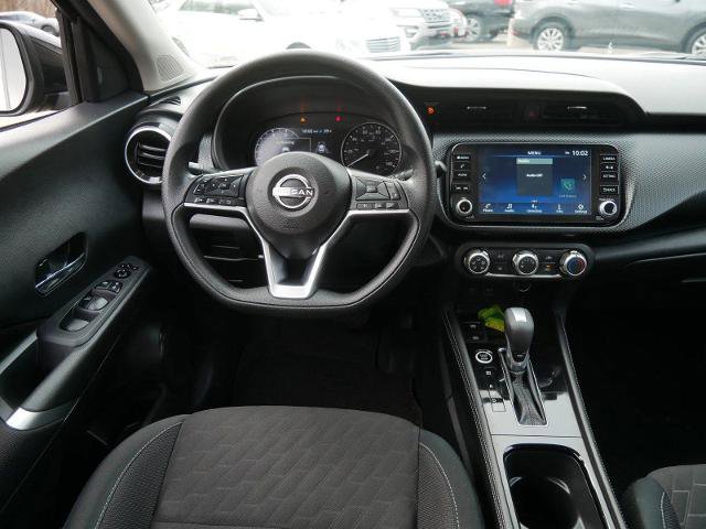 Certified 2024 Nissan Kicks SV image 12