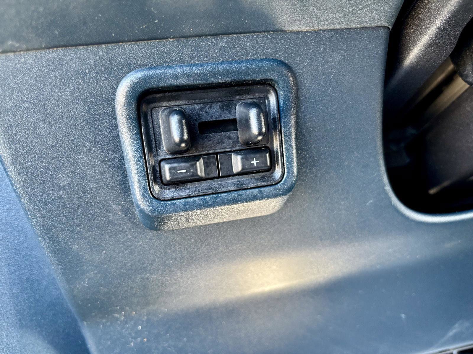 Used 2022 Ford Maverick Lariat w/ Equipment Group 500A Standard image 25