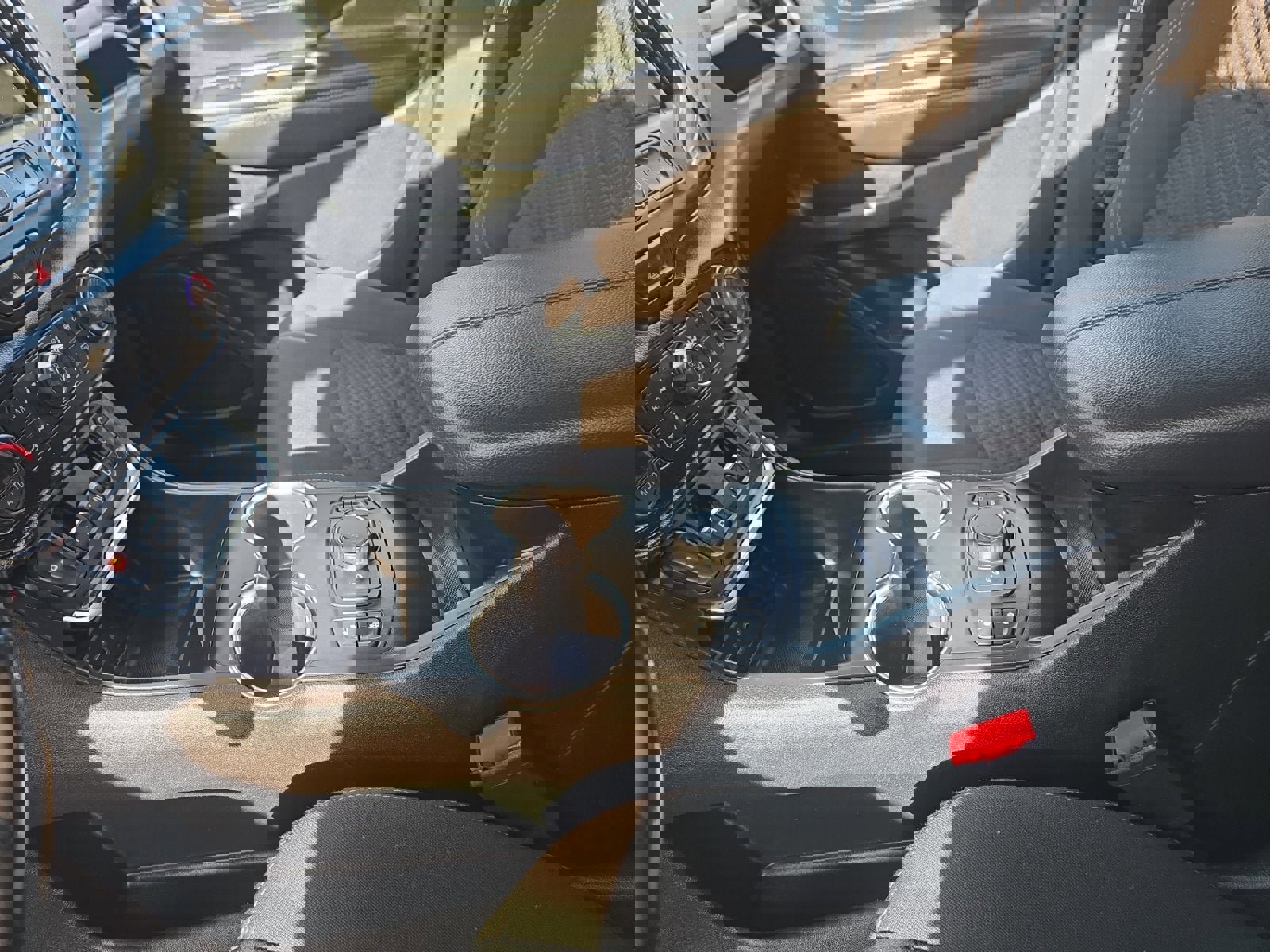 Used 2018 GMC Terrain SLE w/ Driver Convenience Package image 22