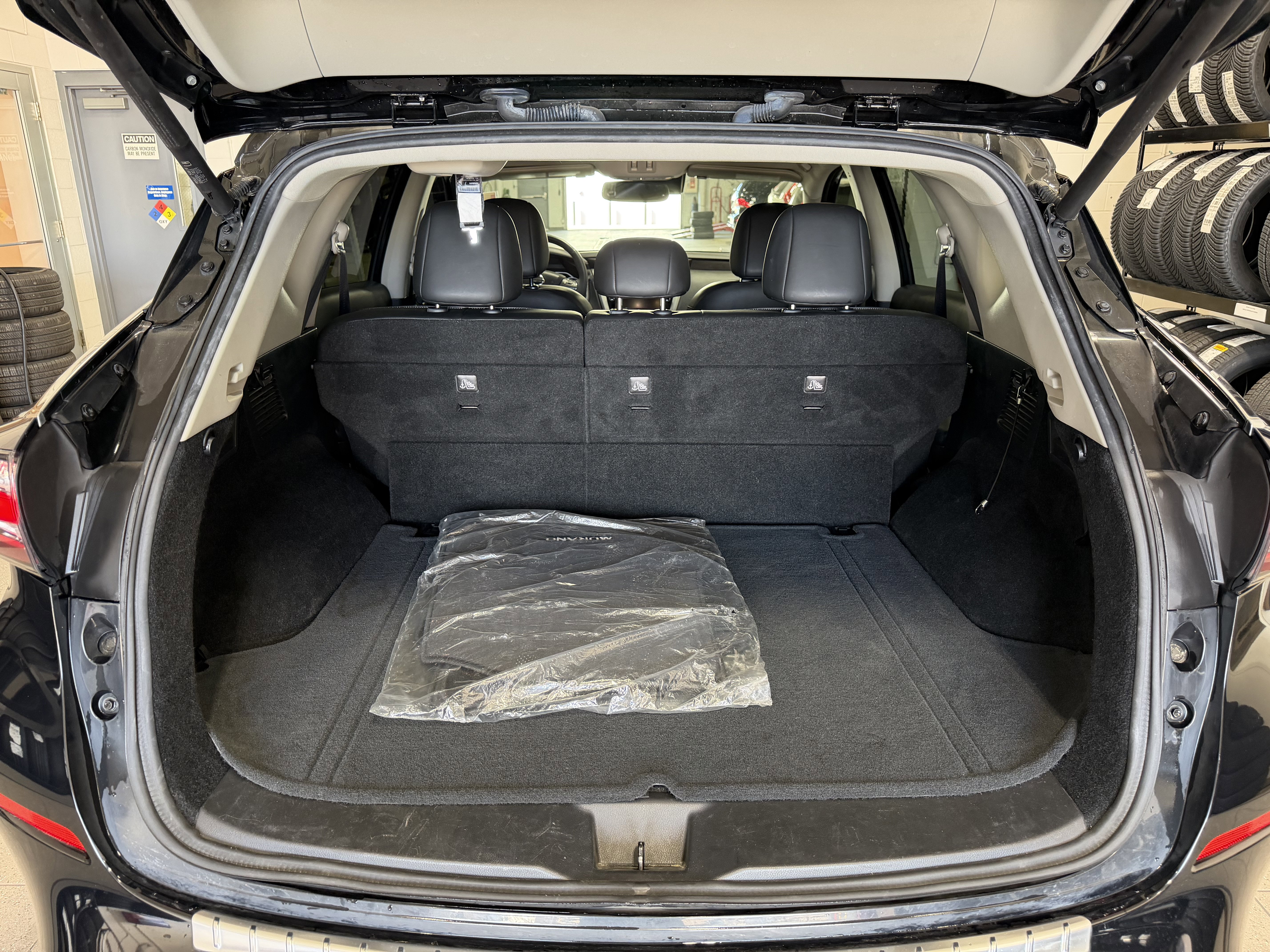 Used 2019 Nissan Murano Platinum image 32