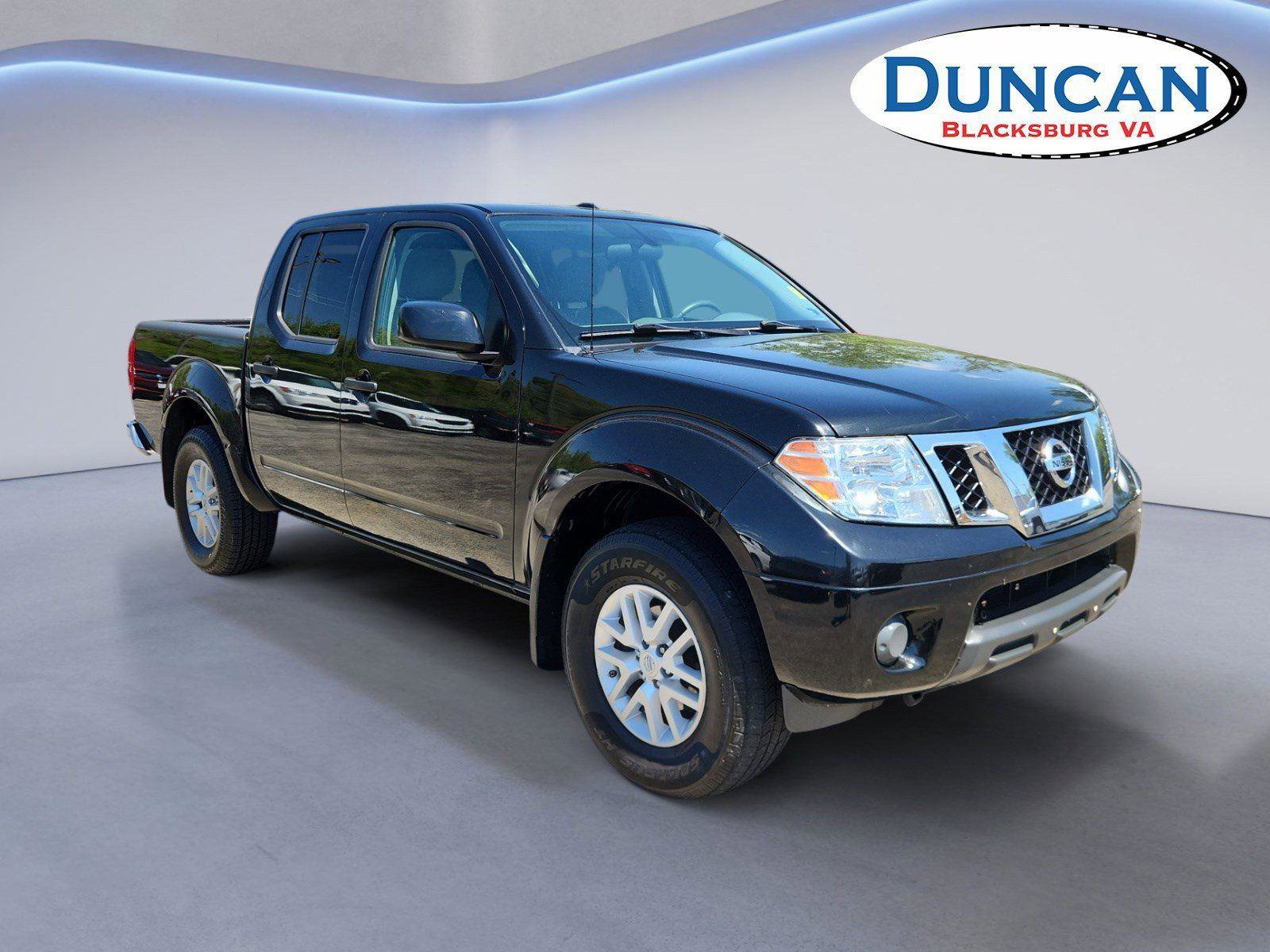 Used 2017 Nissan Frontier SV AWD/4WD image 1