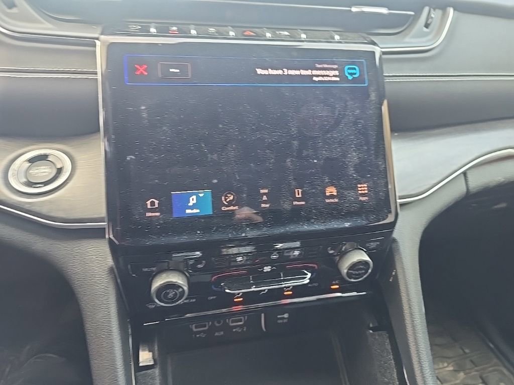 Used 2021 Jeep Grand Cherokee L Overland w/ Luxury Tech Group IV image 6