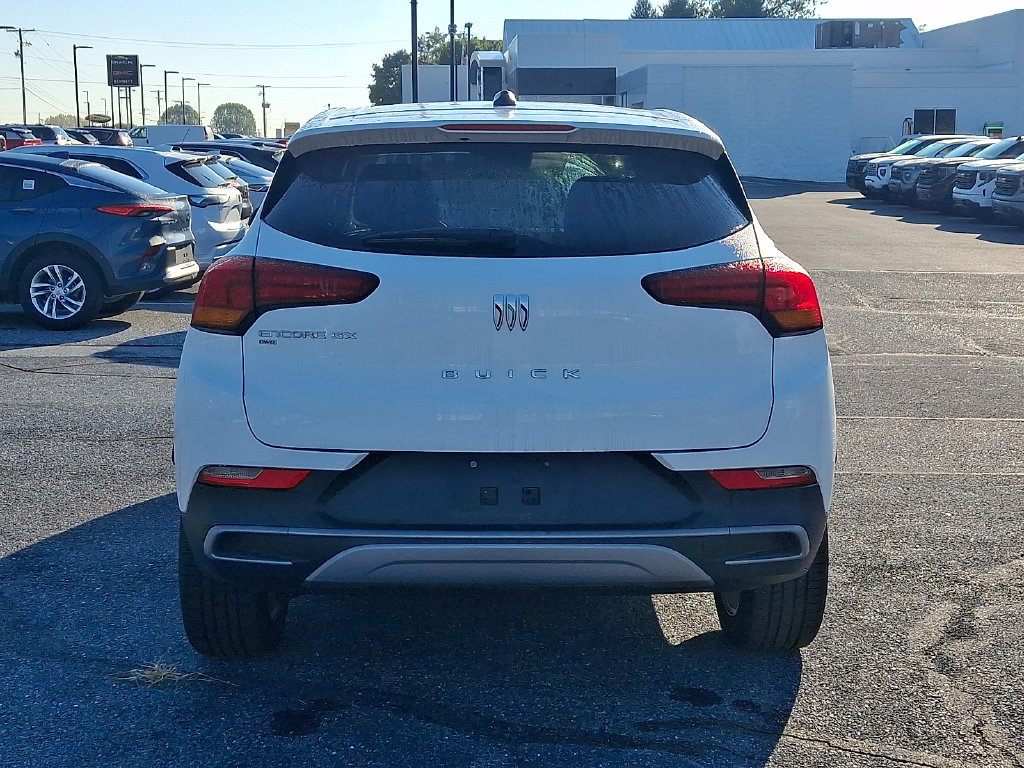 Used 2025 Buick Encore GX Preferred AWD/4WD image 5
