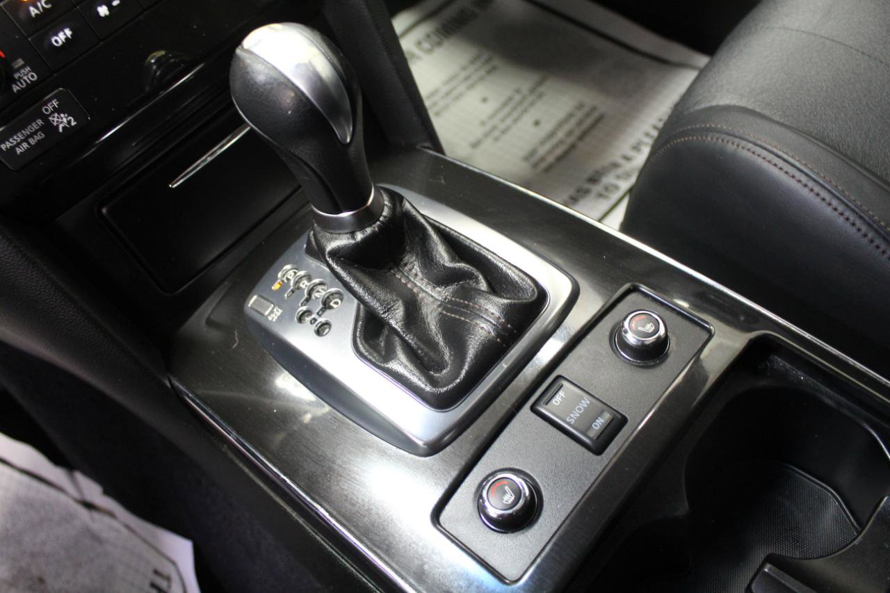 Used 2014 INFINITI QX70 AWD w/ Premium Package image 19