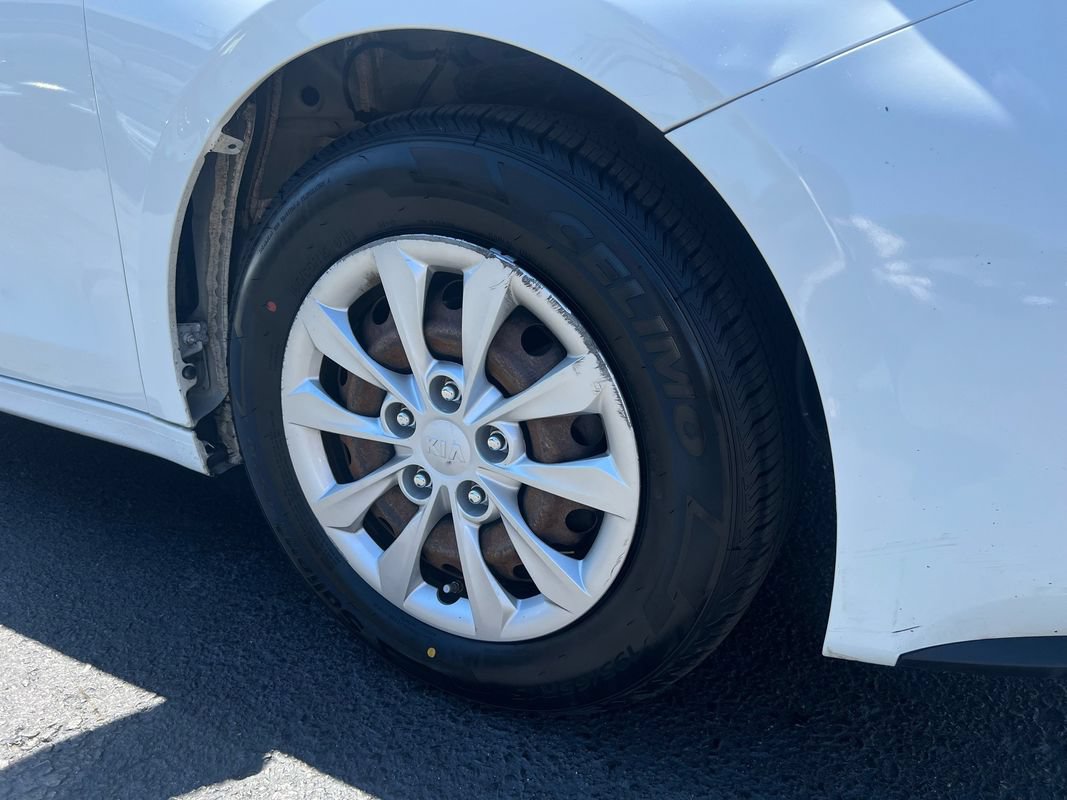 Used 2019 Kia Forte Sedan FWD image 31