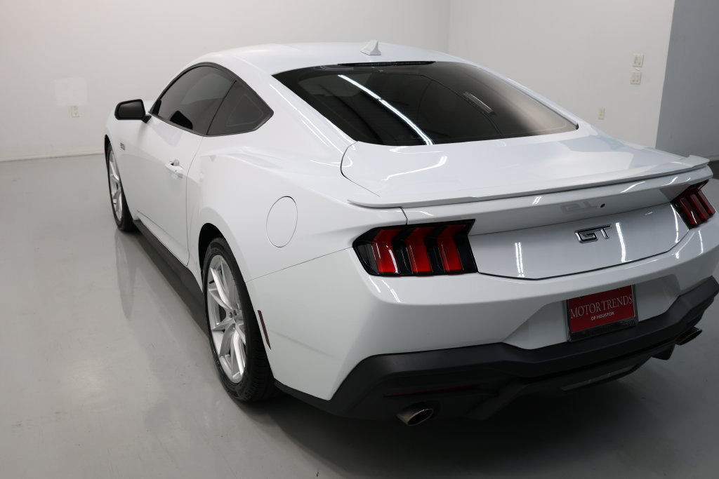 Used 2024 Ford Mustang GT Premium RWD image 61