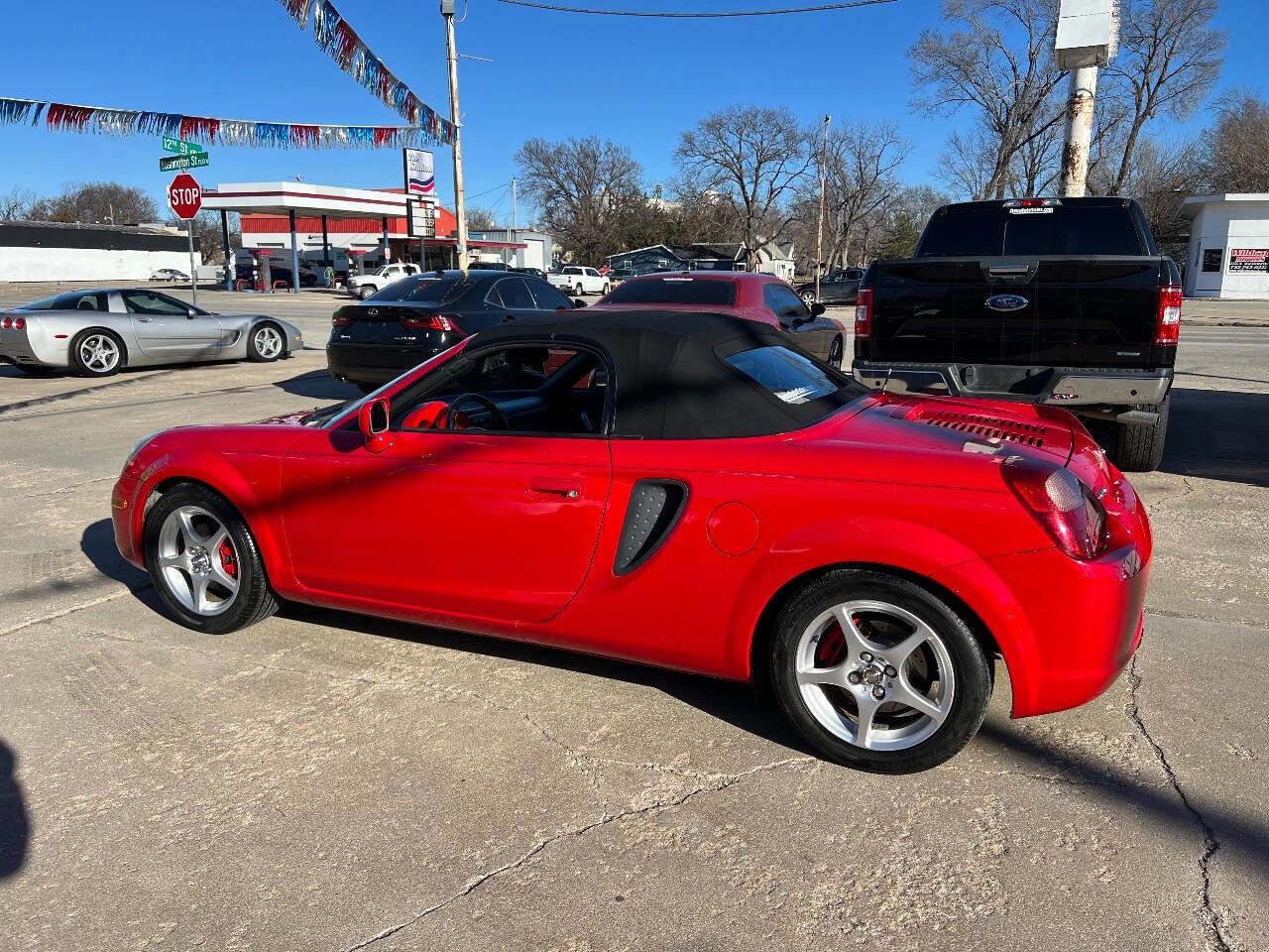 Used 2002 Toyota MR2 image 7