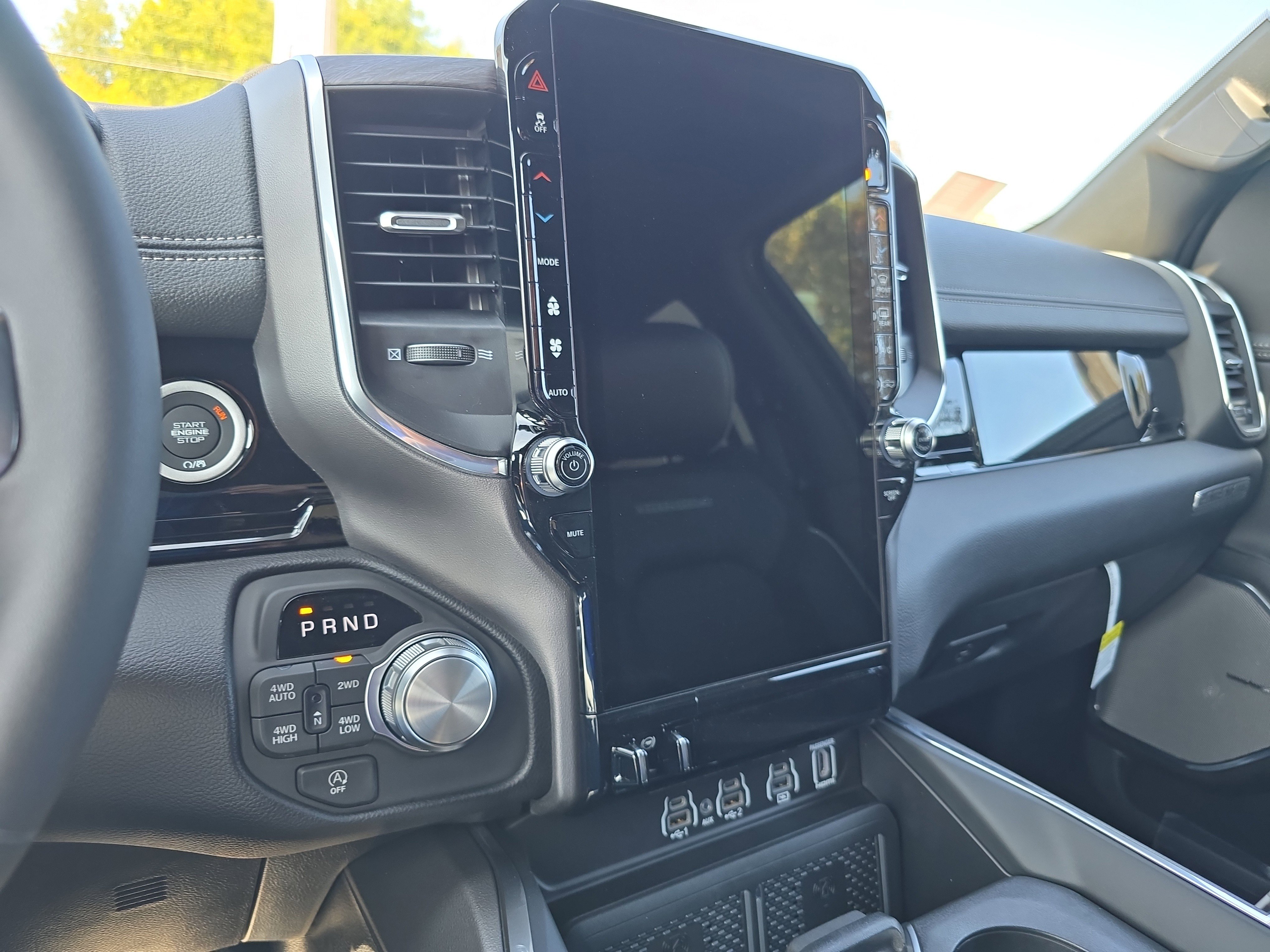 New 2026 RAM 1500 Laramie image 25