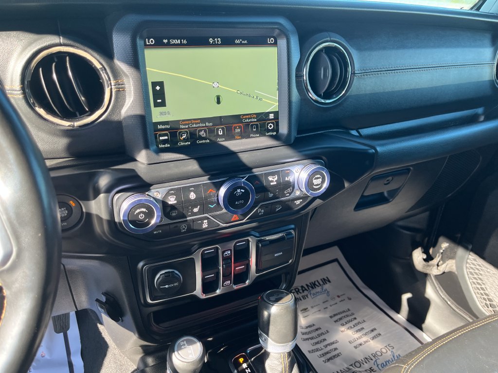Used 2021 Jeep Wrangler Unlimited Sahara AWD/4WD image 17