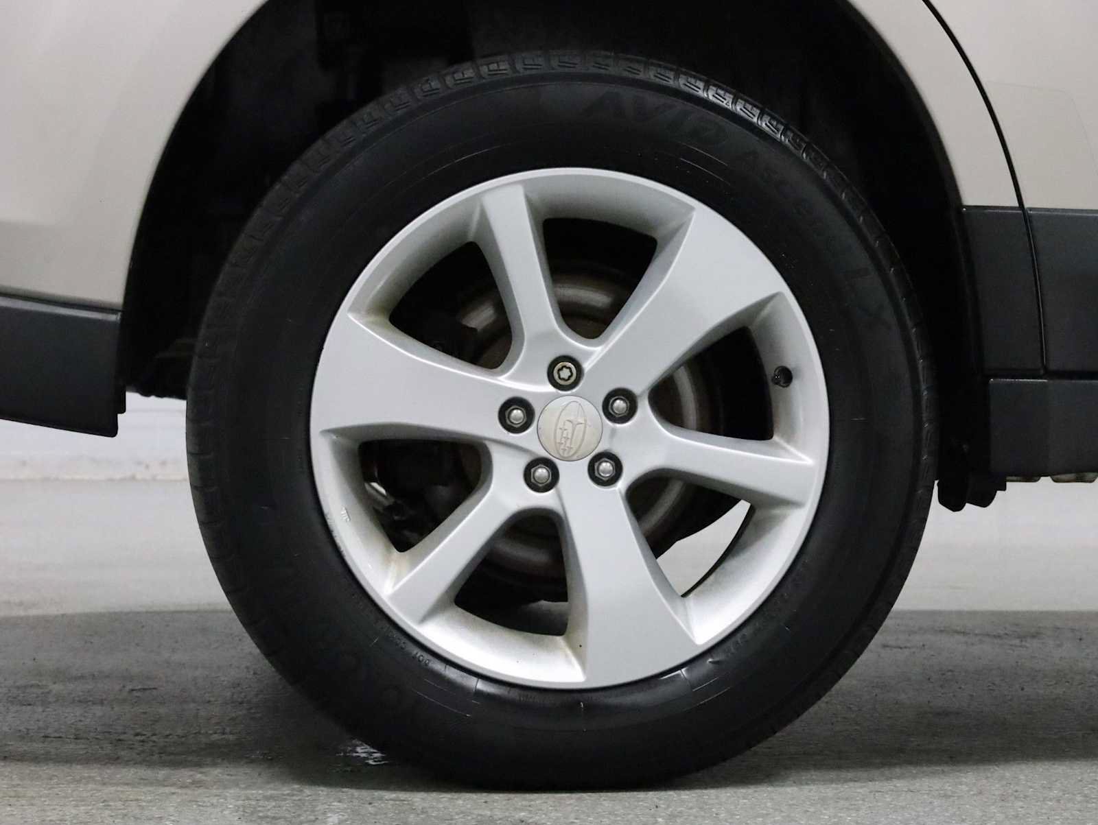 Used 2014 Subaru Outback 2.5i Premium AWD/4WD image 34
