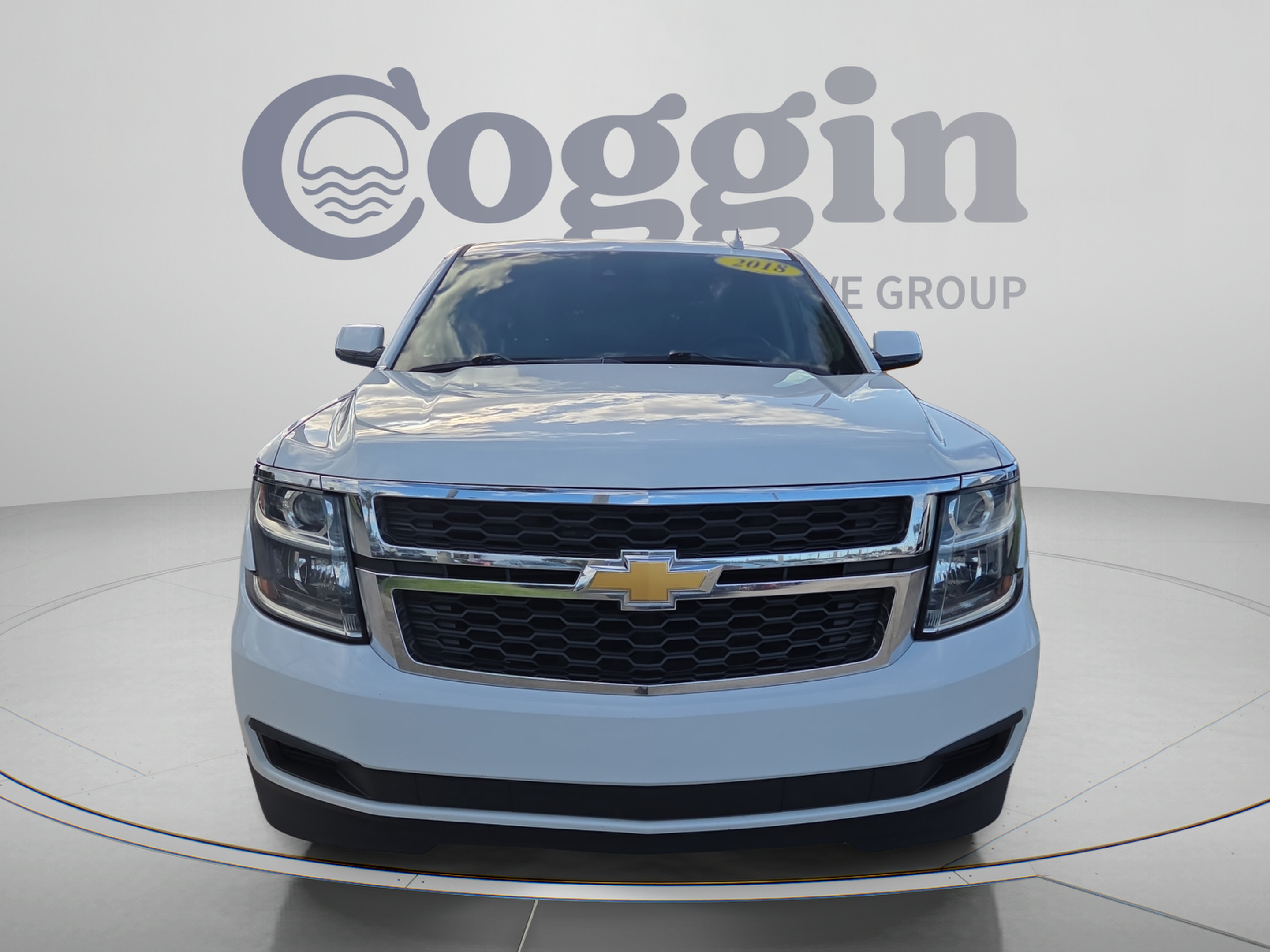 Used 2018 Chevrolet Suburban LT RWD image 8