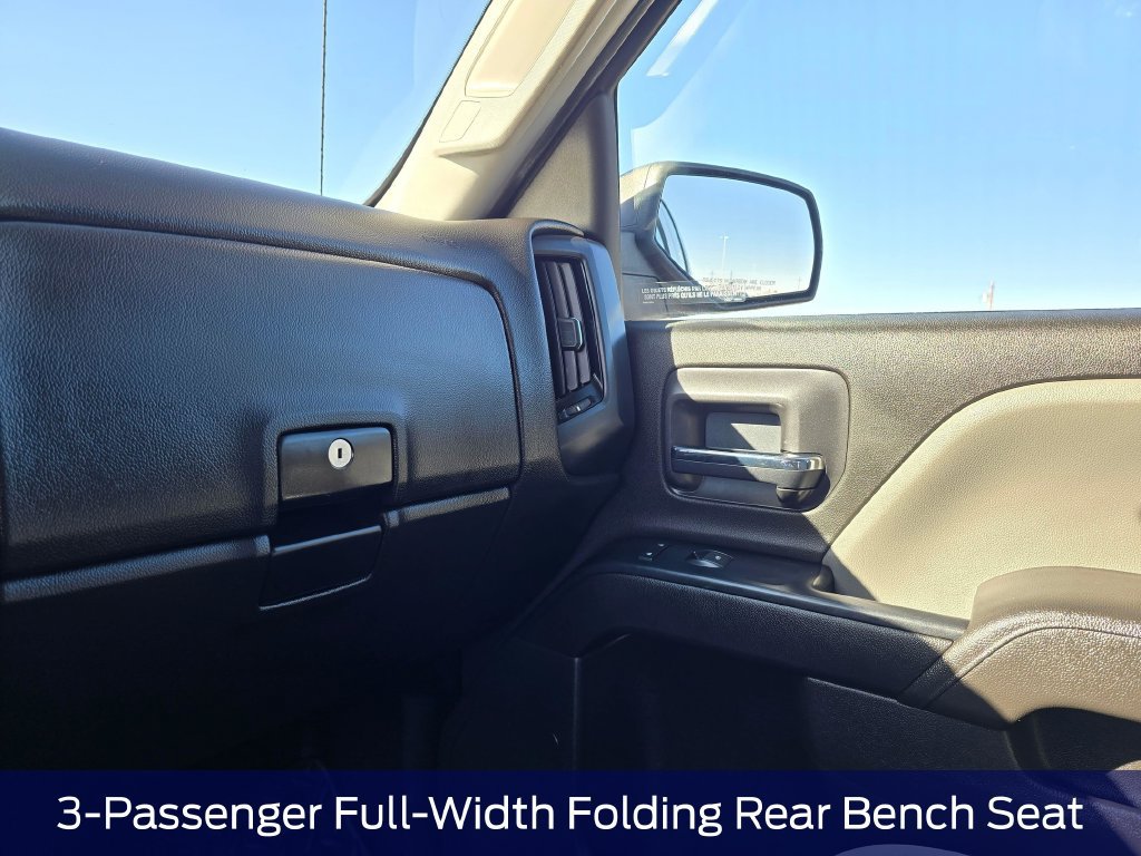 Used 2018 Chevrolet Silverado 1500 Custom w/ Custom Convenience Package AWD/4WD image 31