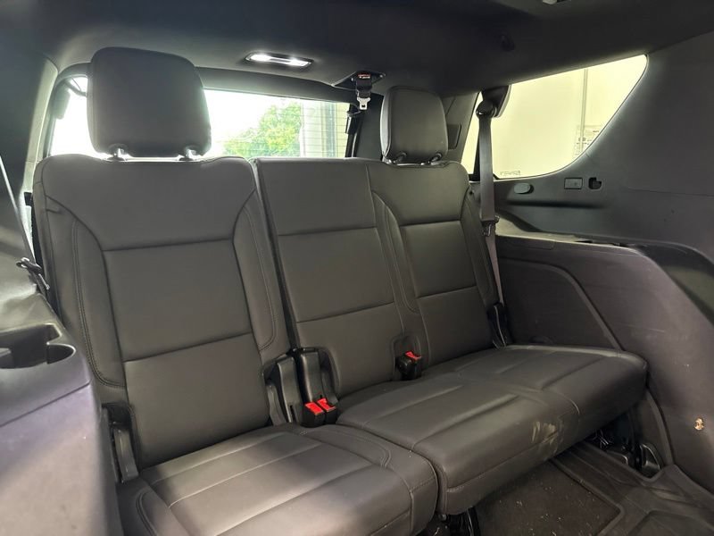Used 2023 Chevrolet Tahoe Z71 AWD/4WD image 12