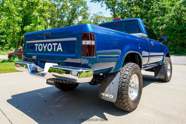 Used 1994 Toyota Pickup DX AWD/4WD image 8