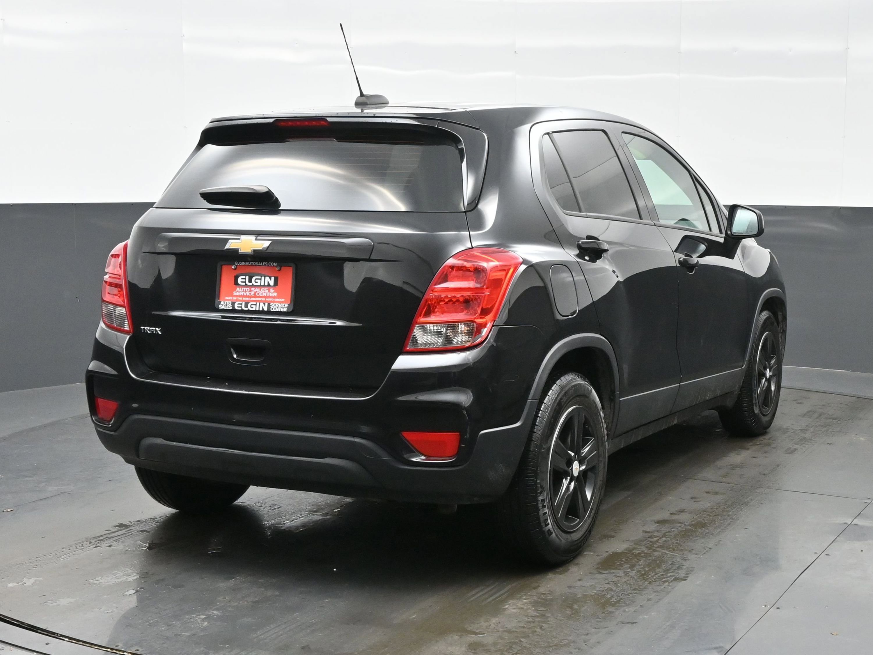 Used 2021 Chevrolet Trax LS image 5