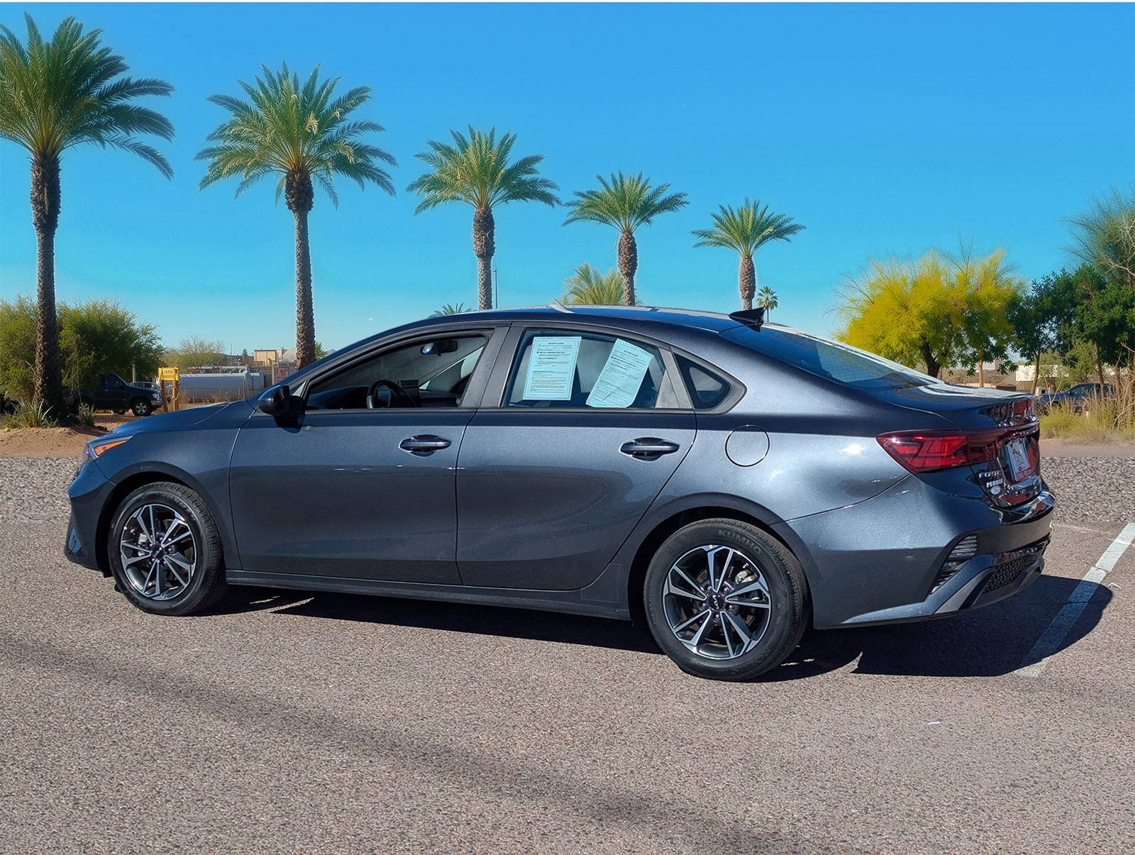 Used 2024 Kia Forte LXS image 2