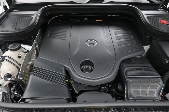 Certified 2026 Mercedes-Benz GLS 450 4MATIC image 34