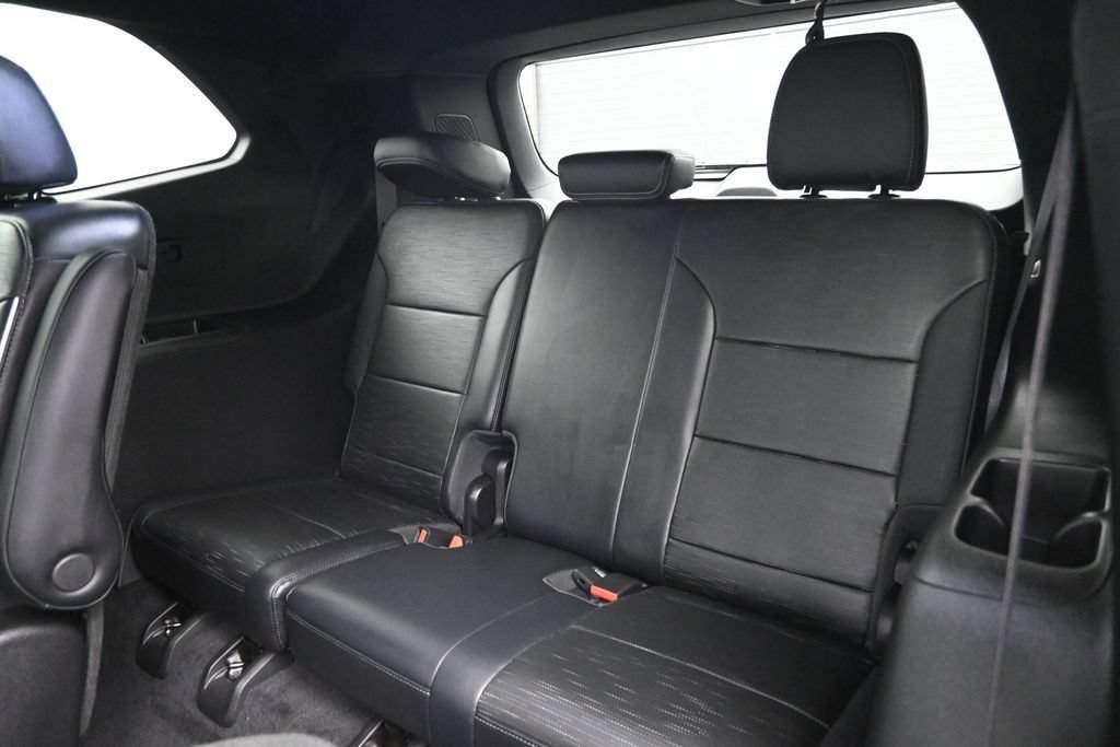 Used 2025 Buick Enclave Sport Touring AWD/4WD image 26