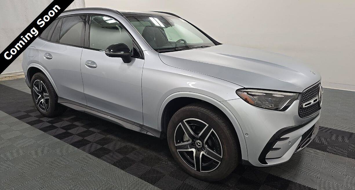 Used 2024 Mercedes-Benz GLC 300 4MATIC w/ AMG Line image 1