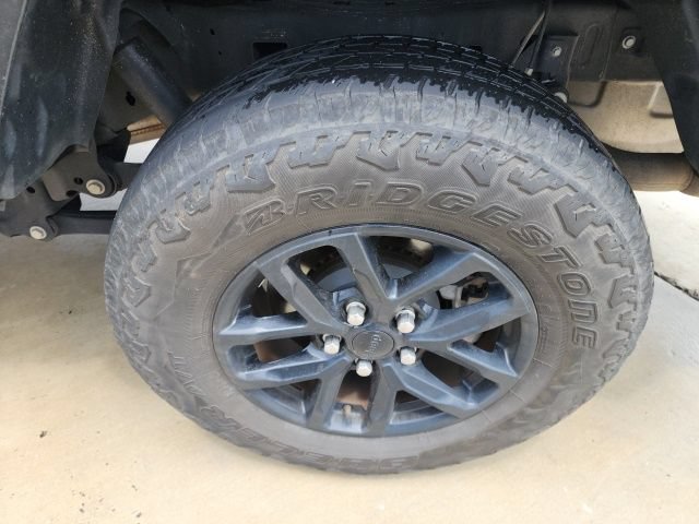 Used 2022 Jeep Gladiator Sport AWD/4WD image 9