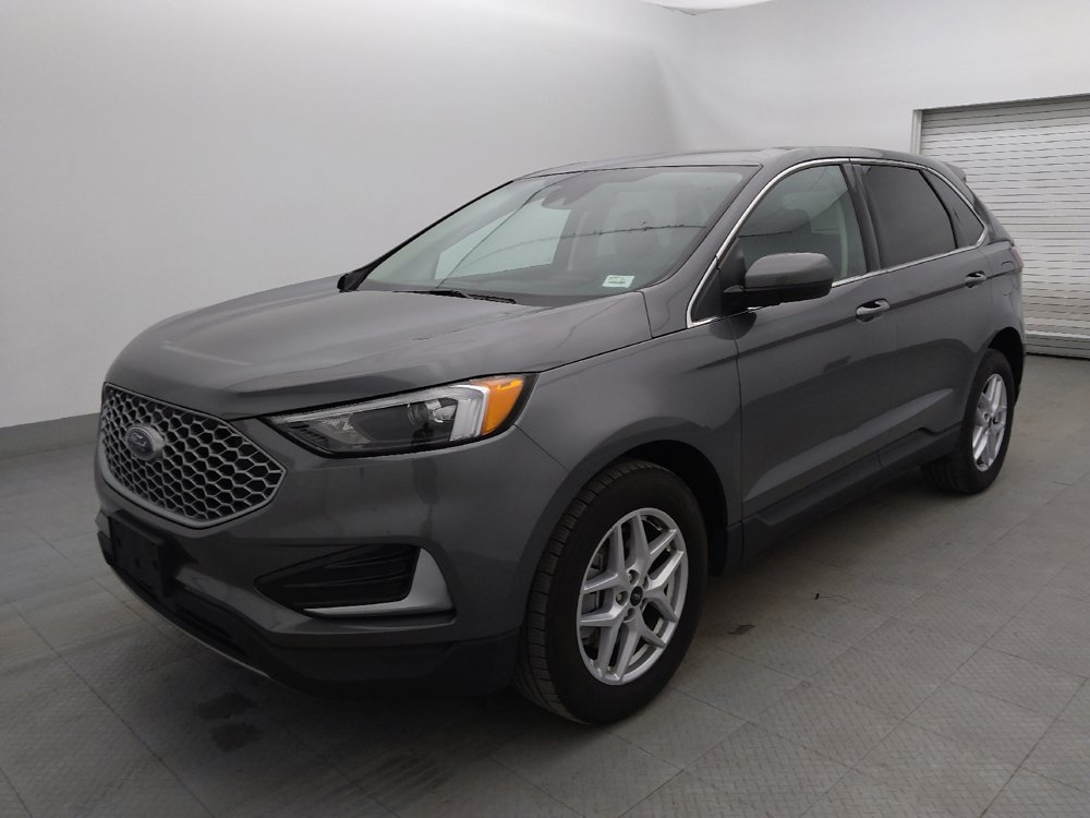 Used 2024 Ford Edge SEL image 2