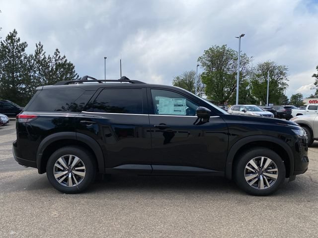 New 2026 Nissan Pathfinder SL AWD/4WD image 6