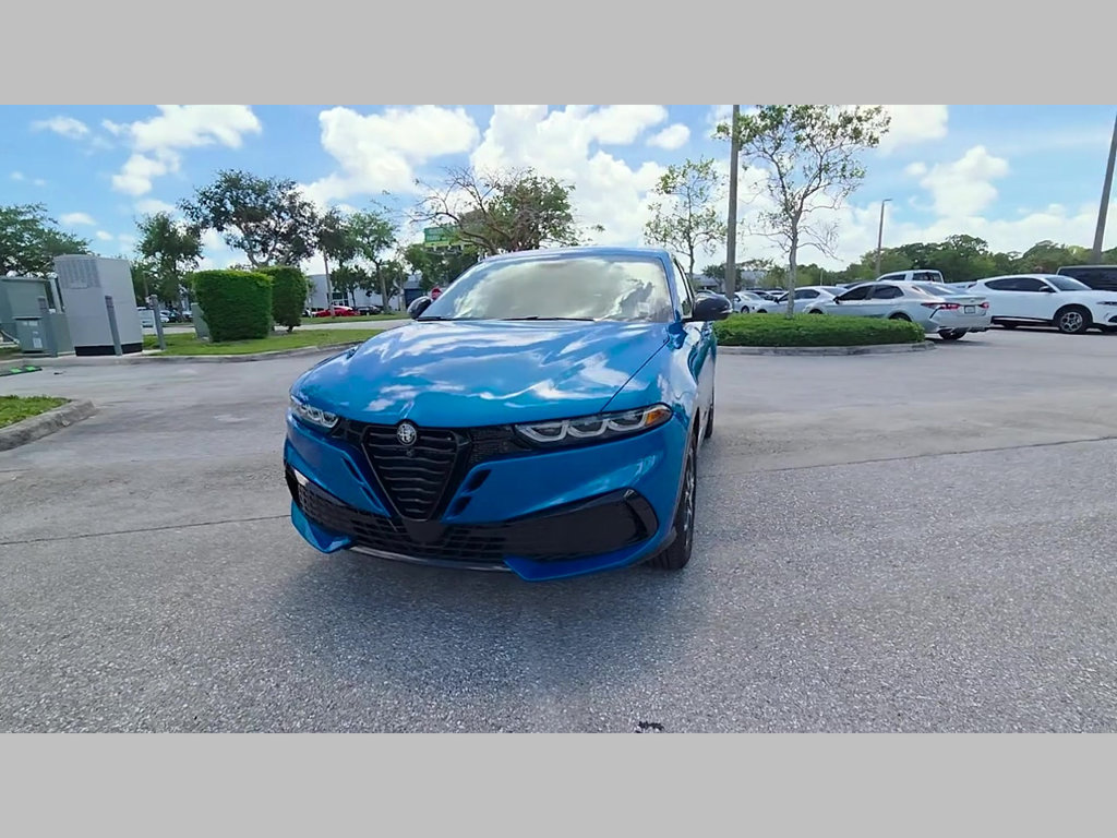 New 2026 Alfa Romeo Tonale w/ Active Assist Package AWD/4WD image 35