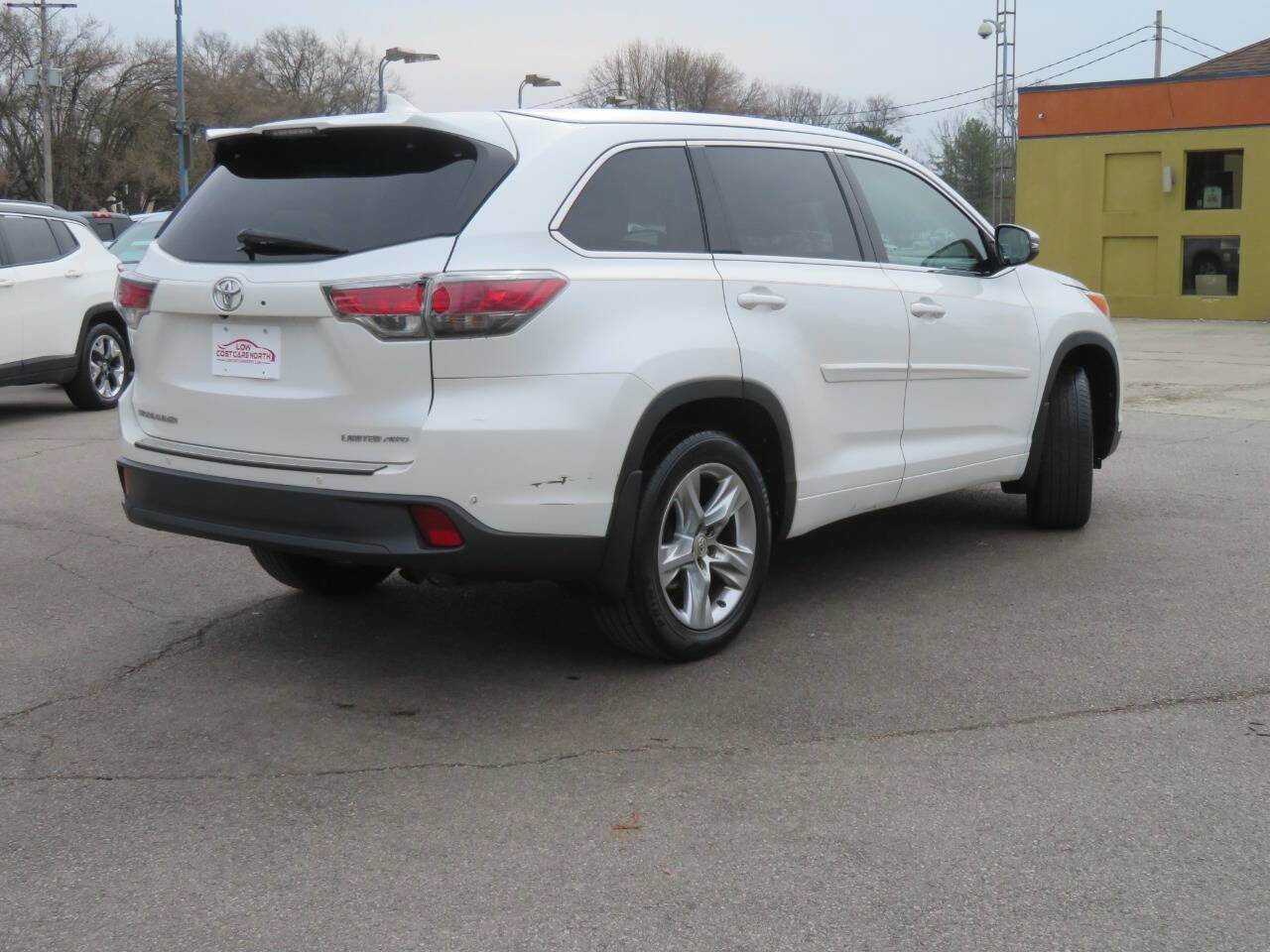Used 2015 Toyota Highlander Limited image 4