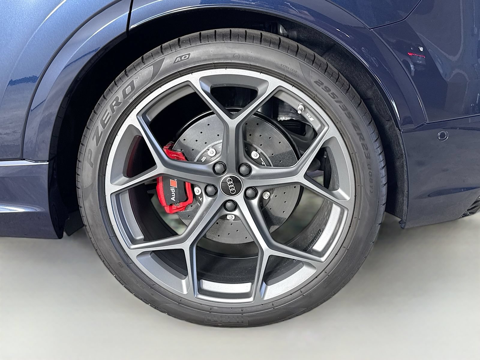 New 2025 Audi RS Q8 performance AWD/4WD image 32