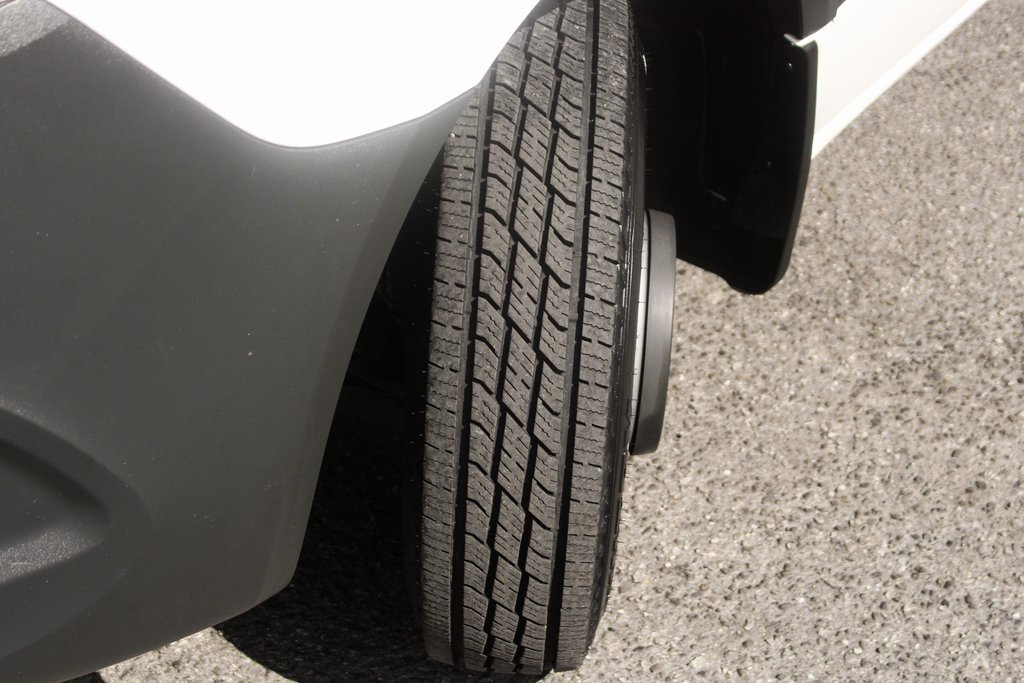 Used 2019 Mercedes-Benz Sprinter 144 Cargo image 32