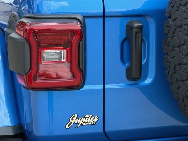 Used 2024 Jeep Wrangler Unlimited Rubicon AWD/4WD image 7