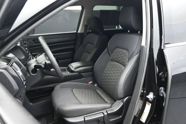 Used 2023 Nissan Pathfinder S FWD image 5