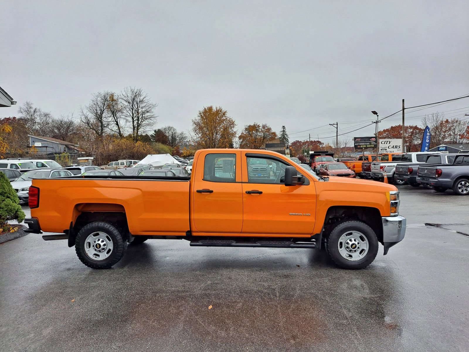 Used 2018 Chevrolet Silverado 2500 W/T RWD image 4