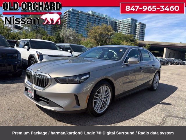 Used 2024 BMW 530i xDrive AWD/4WD image 1