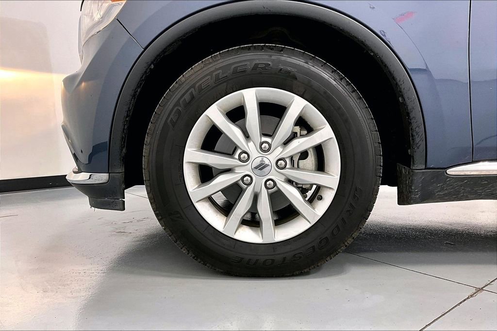 Used 2019 Dodge Durango SXT image 11