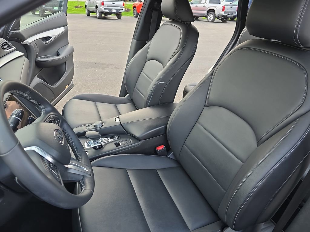 Used 2020 INFINITI QX50 Essential w/ Edition 30 Package image 18