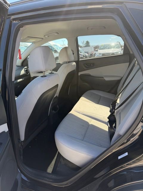 Used 2023 Hyundai Kona SEL w/ Cargo Package image 13