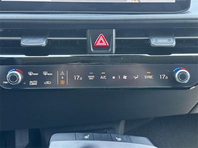 New 2025 Kia EV6 Light w/ Light LR Technology Package image 16