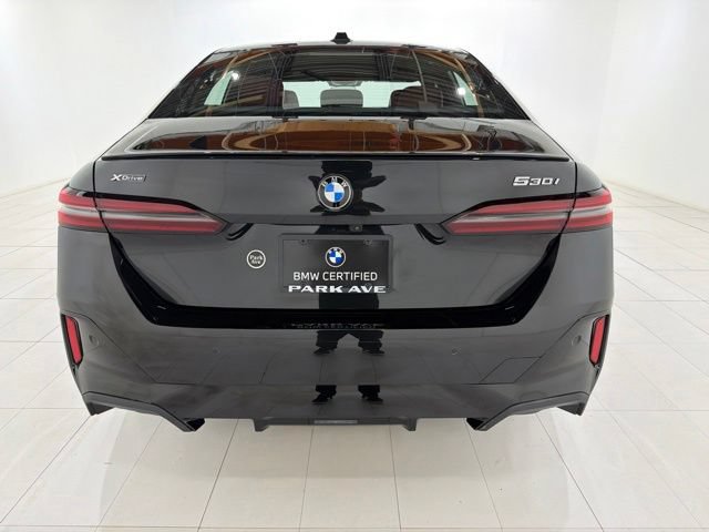 Certified 2024 BMW 530i xDrive w/ M Sport Package AWD/4WD image 45