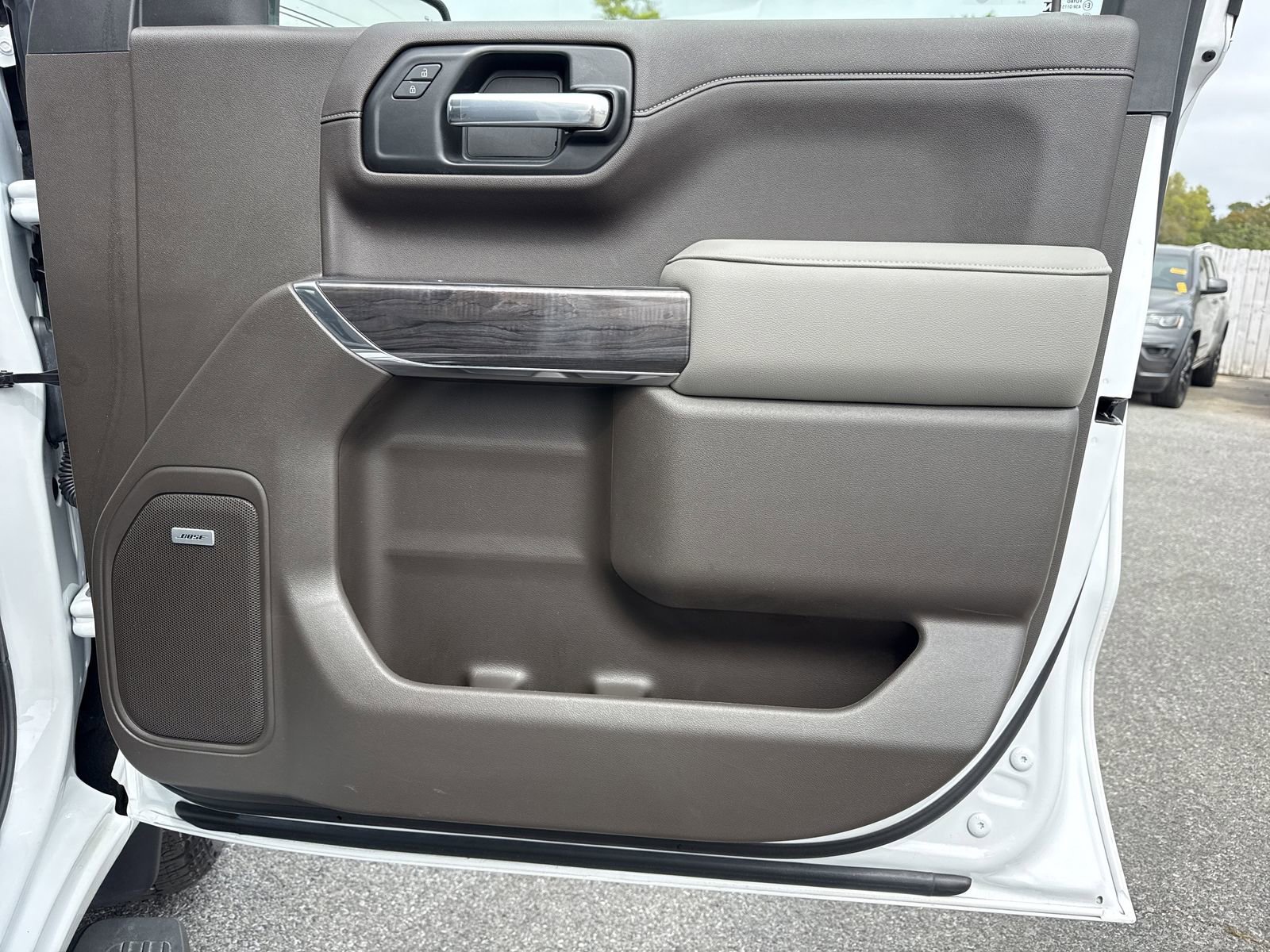 Used 2021 Chevrolet Silverado 1500 LTZ w/ LTZ Premium Package image 30