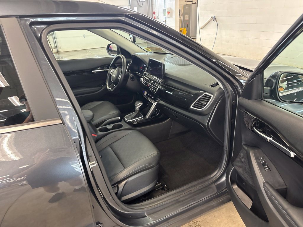 Certified 2022 Kia Seltos EX AWD/4WD image 20