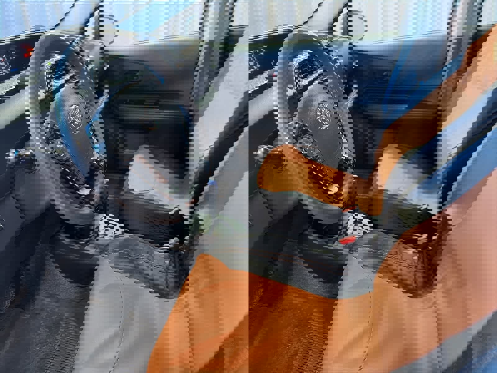 Used 2018 Toyota Prius C One image 26