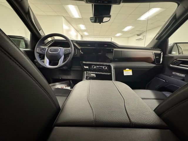 New 2026 GMC Sierra 1500 Denali w/ Denali Reserve Package AWD/4WD image 11