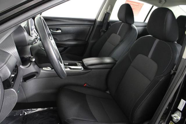 Certified 2024 Nissan Sentra SV FWD image 19