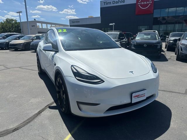 Used 2022 Tesla Model Y Performance AWD/4WD image 3