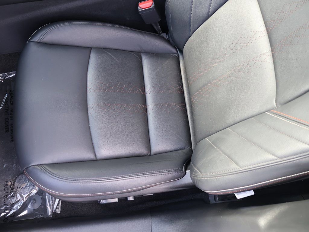 Used 2024 Nissan Altima 2.5 SR w/ SR Premium Package FWD image 29