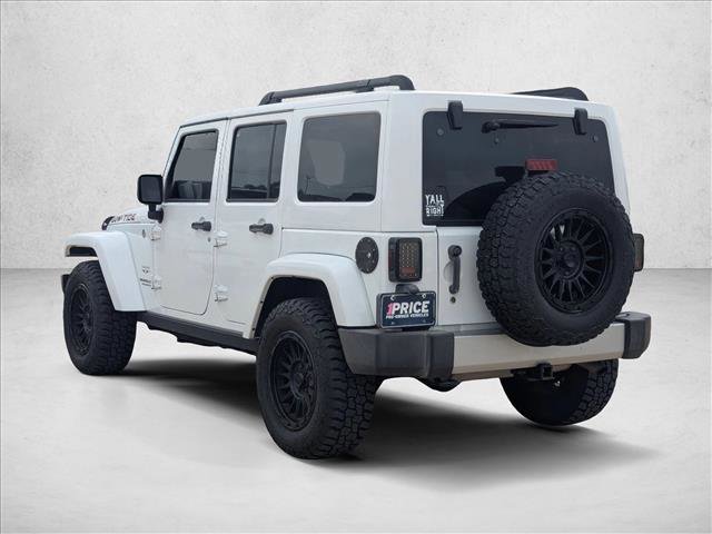 Used 2017 Jeep Wrangler Unlimited Sahara w/ Connectivity Group AWD/4WD image 7